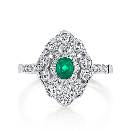 0.24 CRT Round Emerald with Diamonds Band